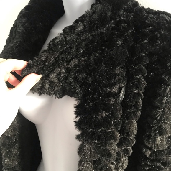 Regal Black Faux Fur Shaggy Plush Winter Coat - Picture 10 of 15